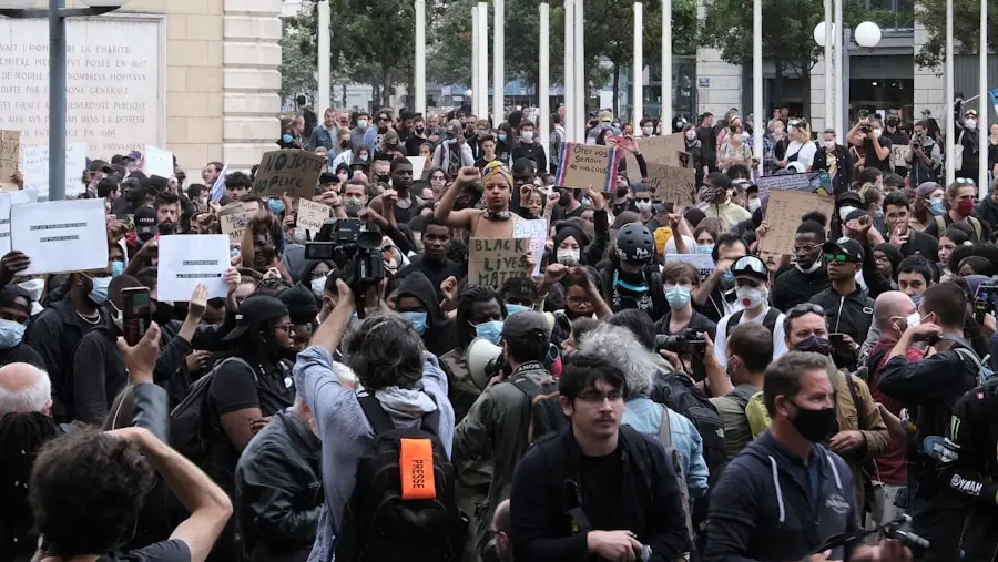 a group of people protesting