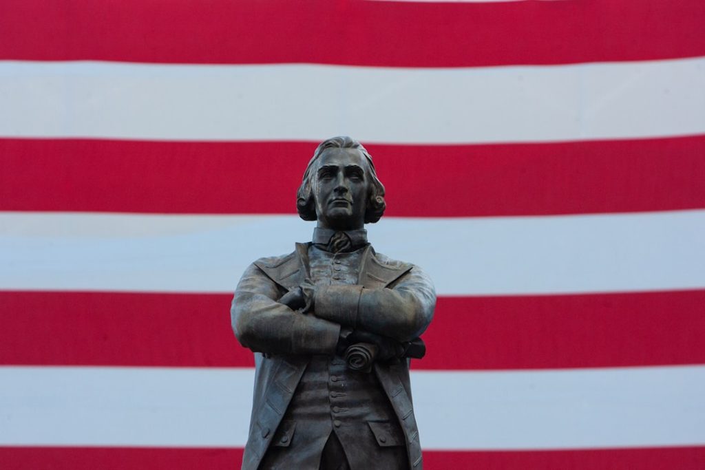 Photo Teaching Liberty