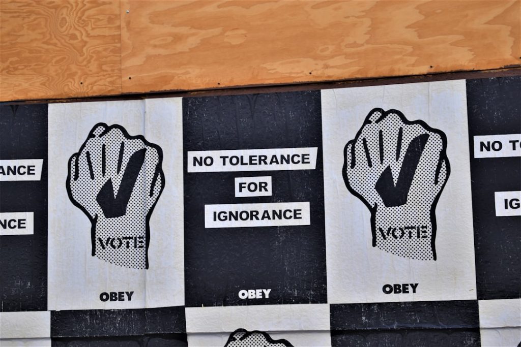 Photo Political Labels